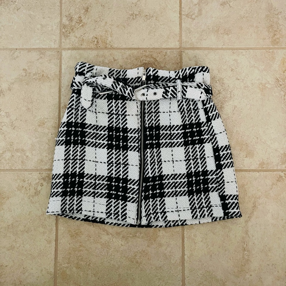 Black and white mini skirt